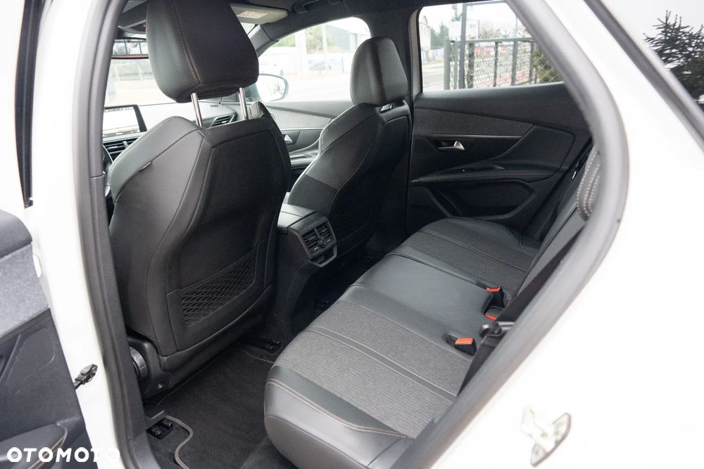 Peugeot 3008 THP 165 EAT6 Stop & Start Allure - 19