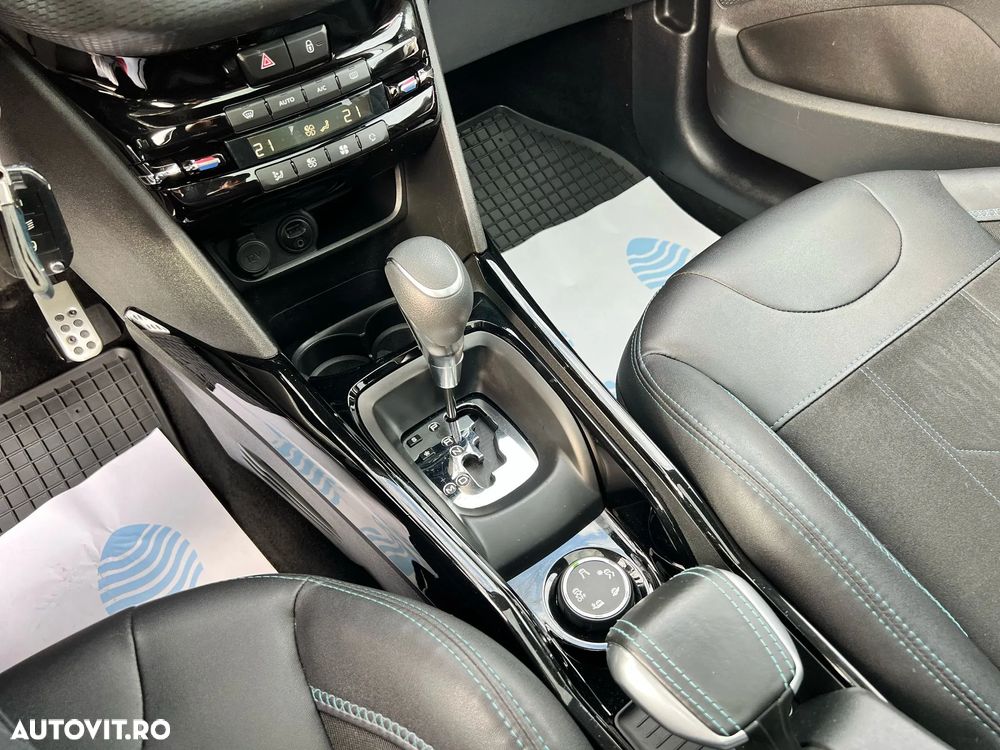 Peugeot 2008 1.2 PureTech Turbo EAT6 S&S Allure - 14