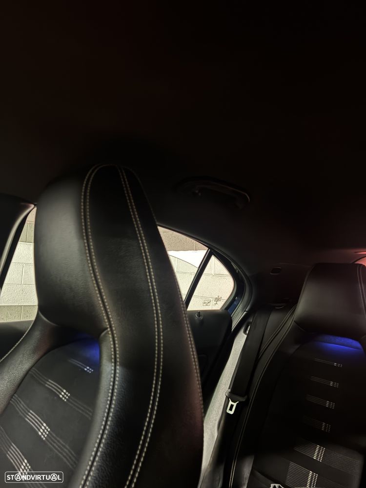 Mercedes-Benz A 180 CDI BlueEFFICIENCY Aut. - 11