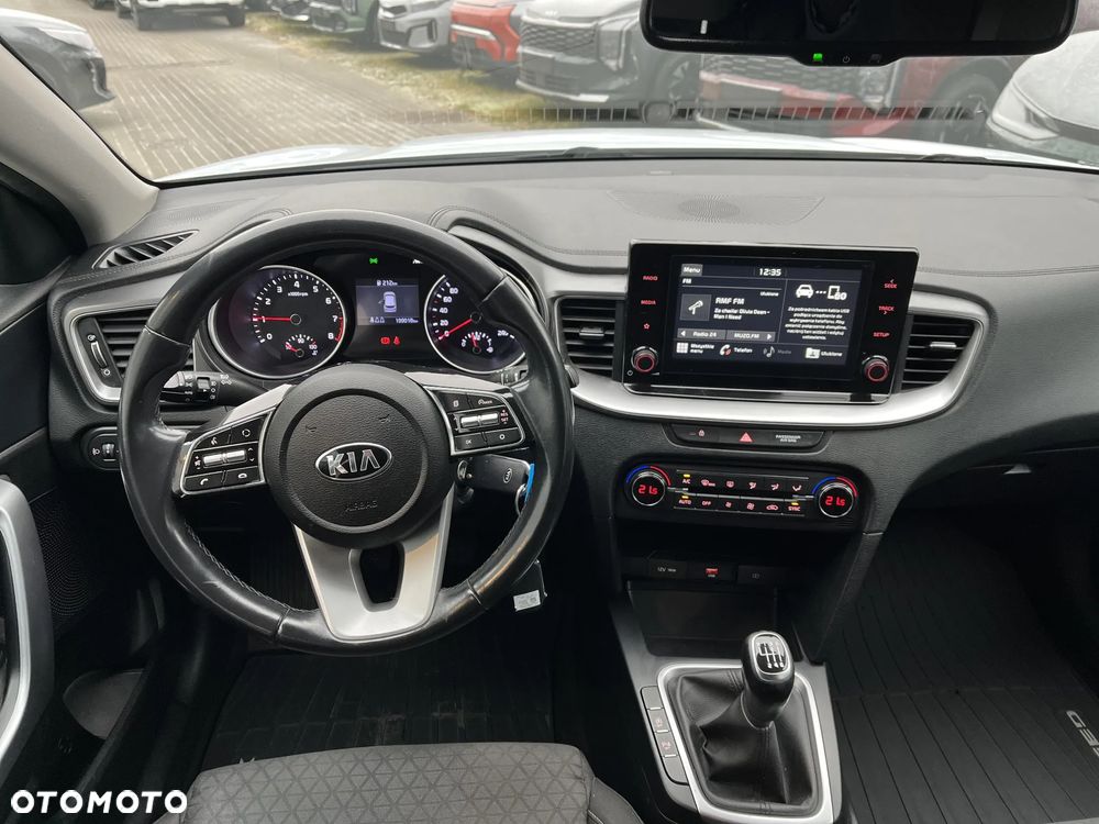 Kia XCeed 1.0 T-GDI L - 13