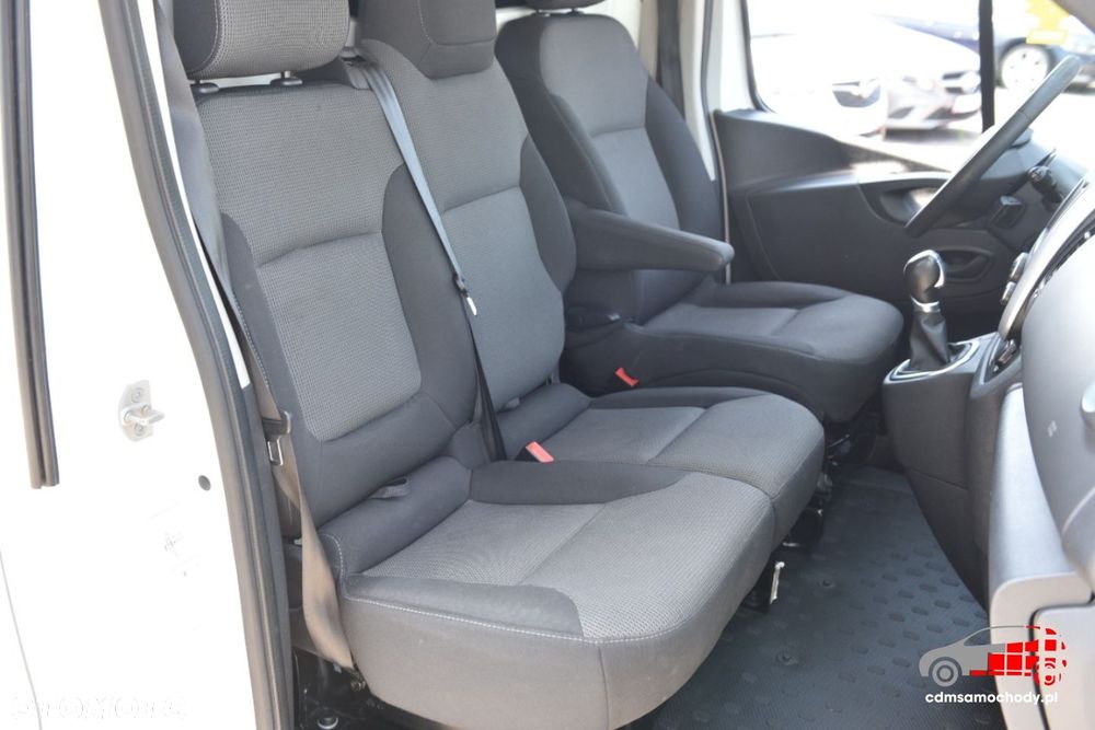 Renault Trafic - 21
