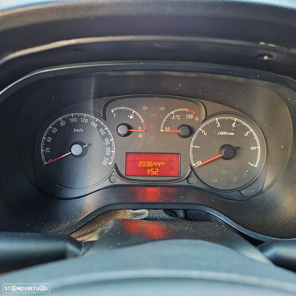 Opel Combo - 16