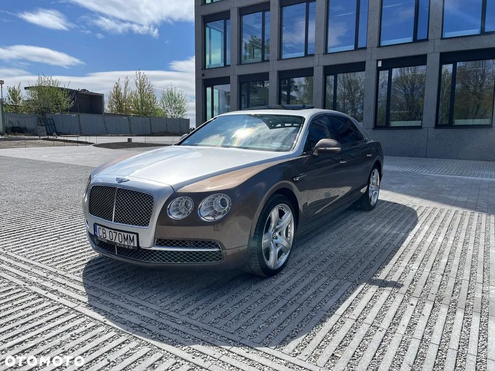 Bentley Flying Spur W12 - 4