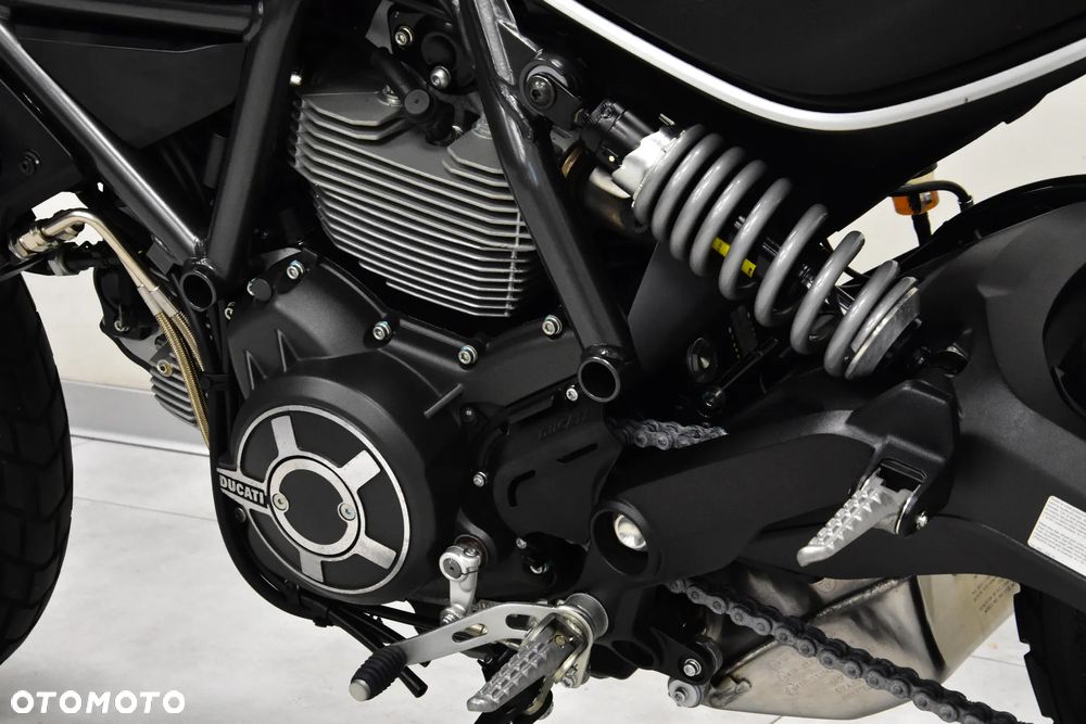 Ducati Scrambler - 29