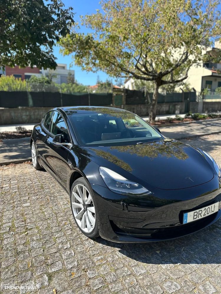 Tesla Model 3 Standard Range Plus RWD - 3