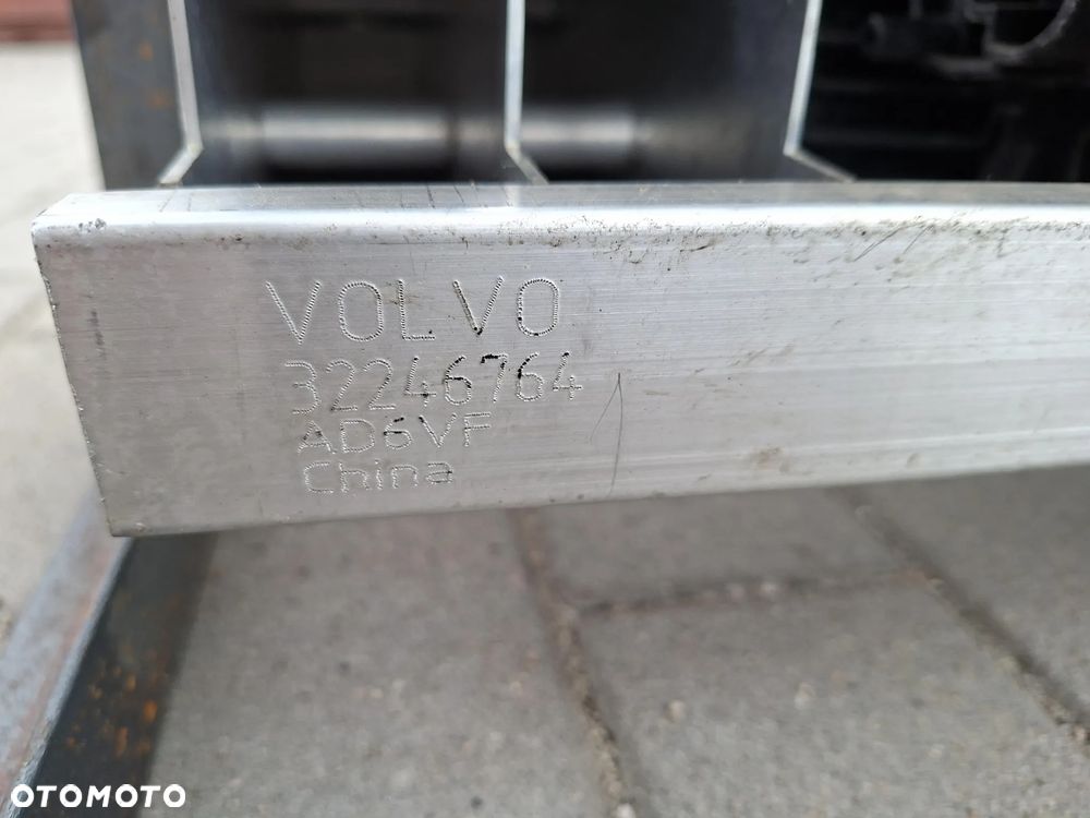 pas przod przedni belka wzmocnienie chlodnice volvo s90 II v90 - 9