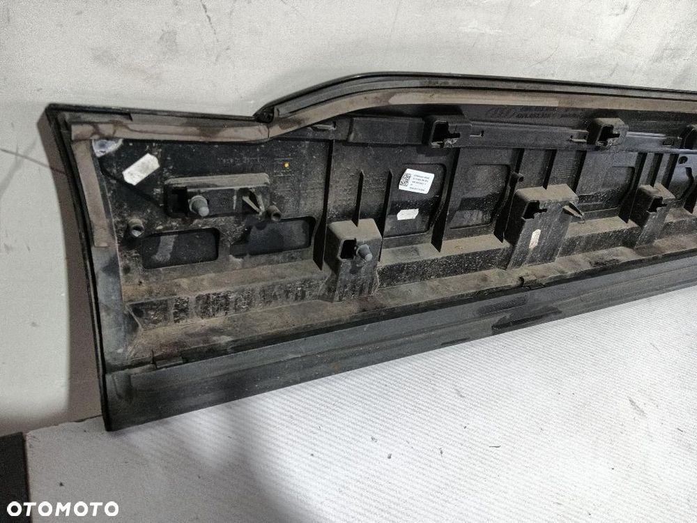 LISTWA DRZWI LEWY TYŁ AUDI Q7 4M 4M0853969 - 6