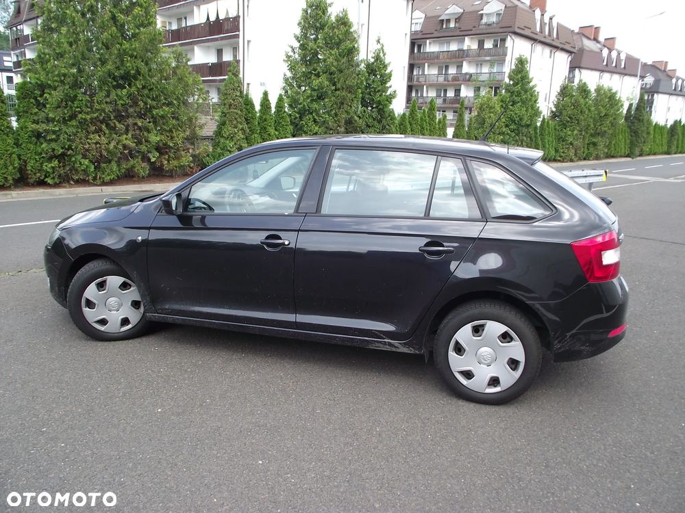 Skoda RAPID 1.2 TSI Ambition - 11