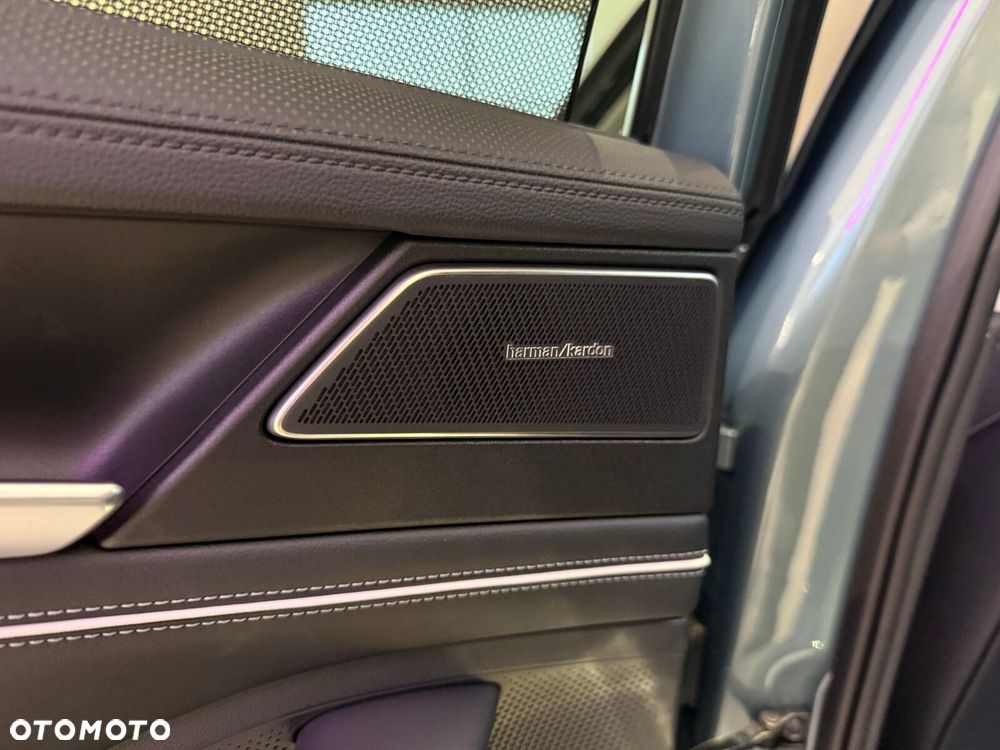 Volkswagen Passat Variant - 16