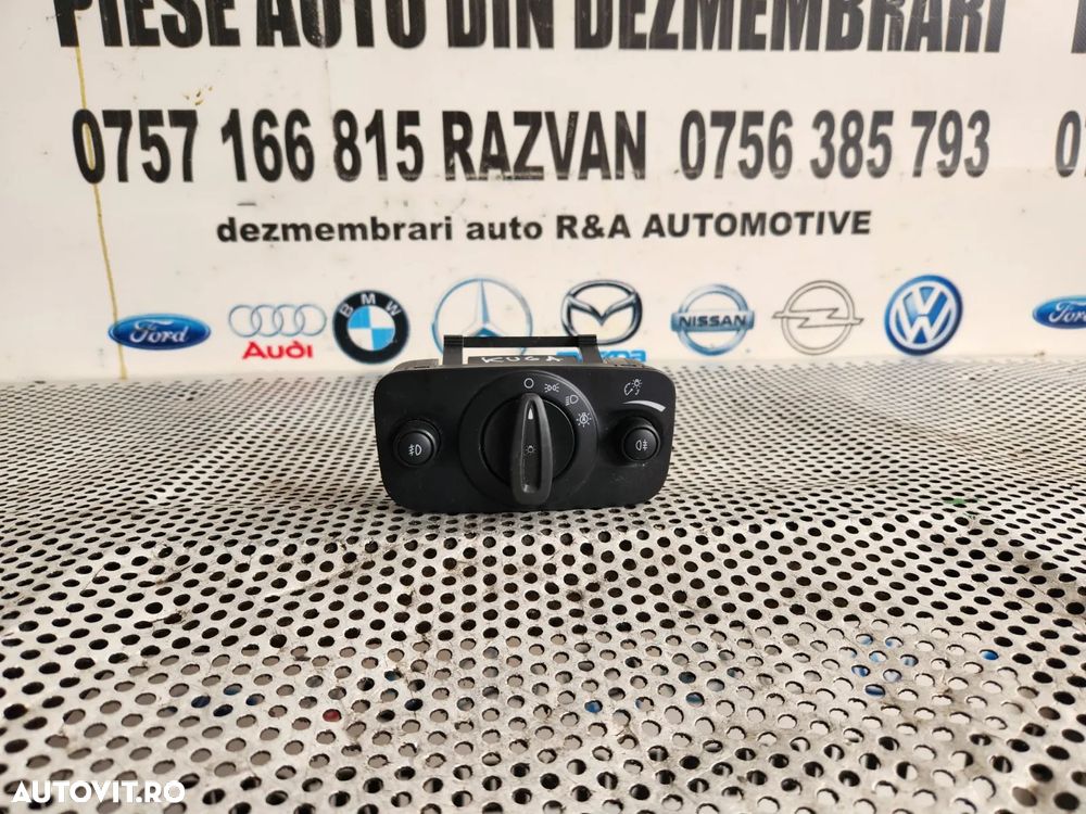 Bloc Lumini Ford Kuga 2 Volan Stanga Cod AV6T-13A024-EC Dezmembrez Ford Kuga 2 - Dezmembrari Arad - 1