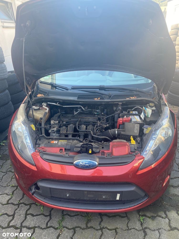 Ford Fiesta - 12