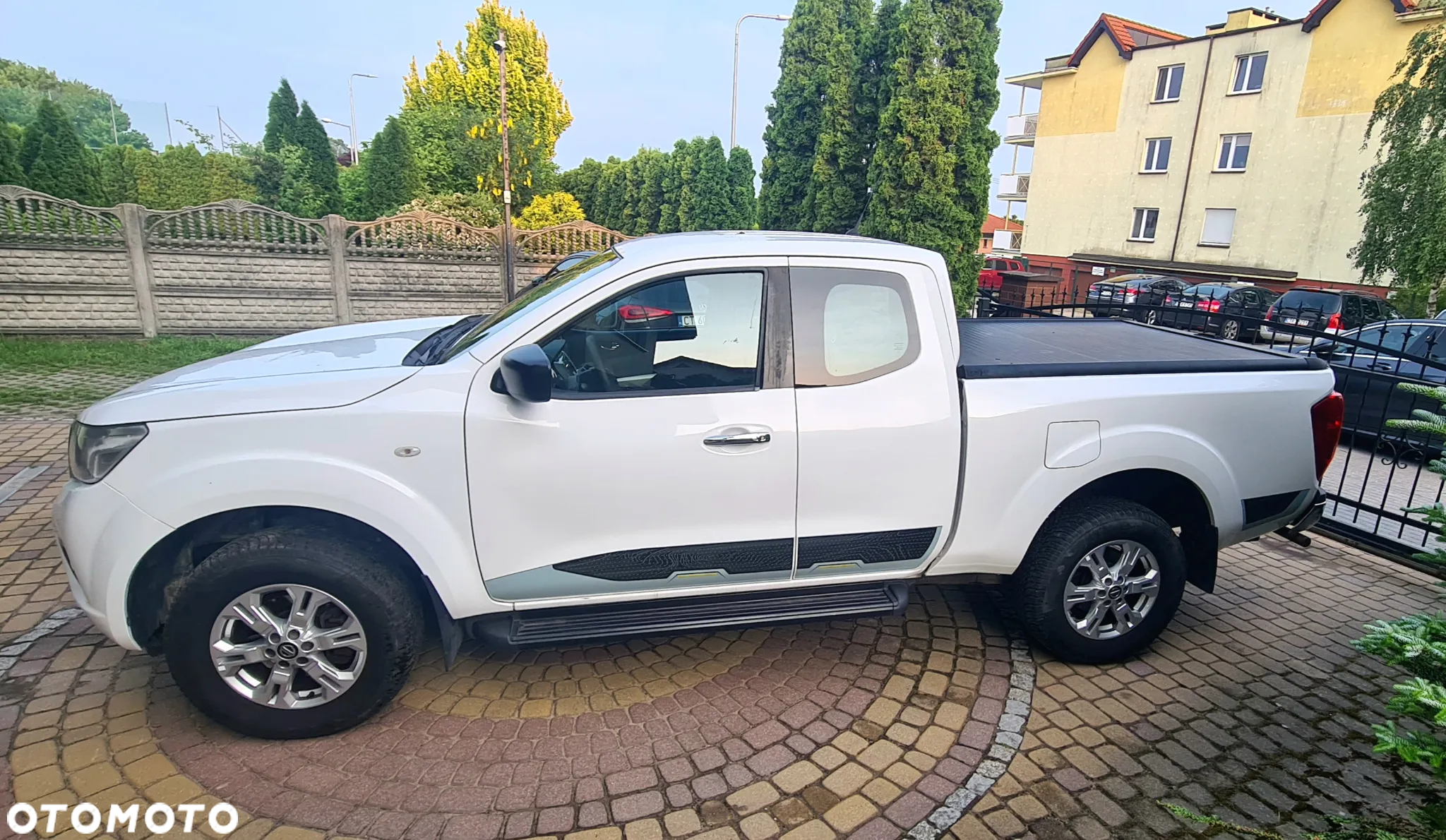 Nissan Navara DC 4x4 EU6 S&S Tekna - 2