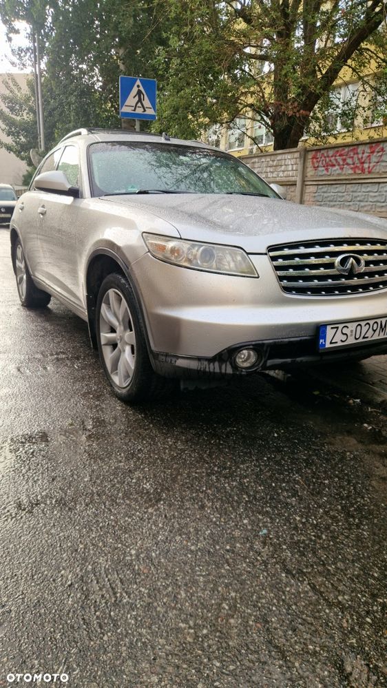 Infiniti FX - 2