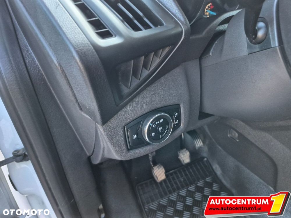 Ford Transit Connect - 14