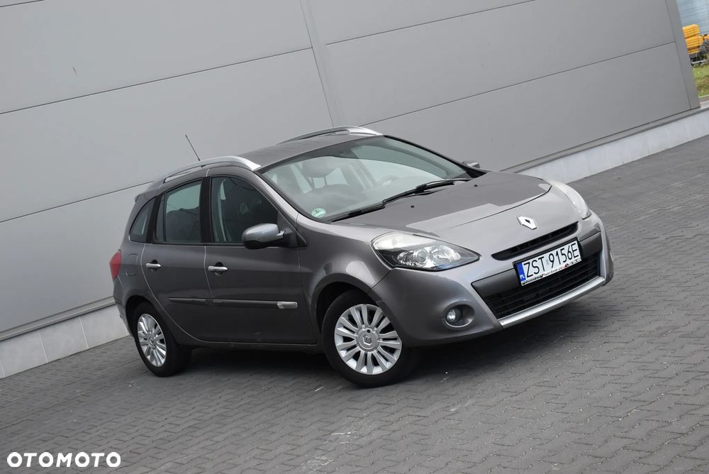 Renault Clio - 9