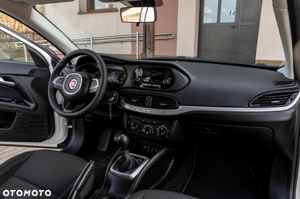 Fiat Tipo 1.4 16V More - 21