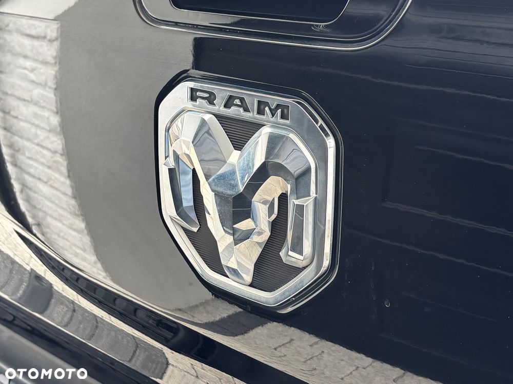 RAM 1500 Crew Cab Laramie - 30