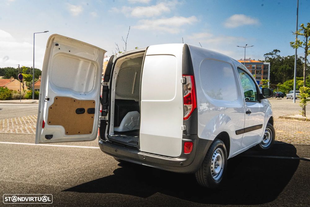 Renault KANGOO 1.5 dCi Compact Business S/S 3 - 18