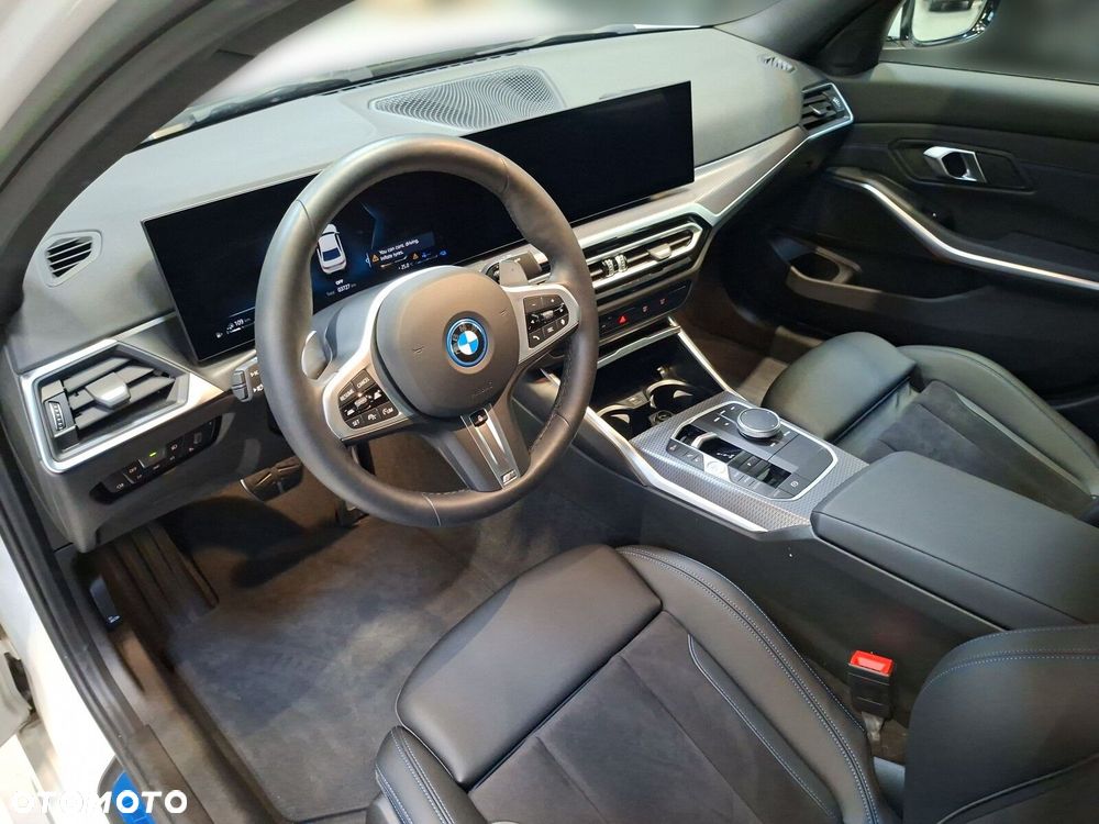 BMW Seria 3 - 10