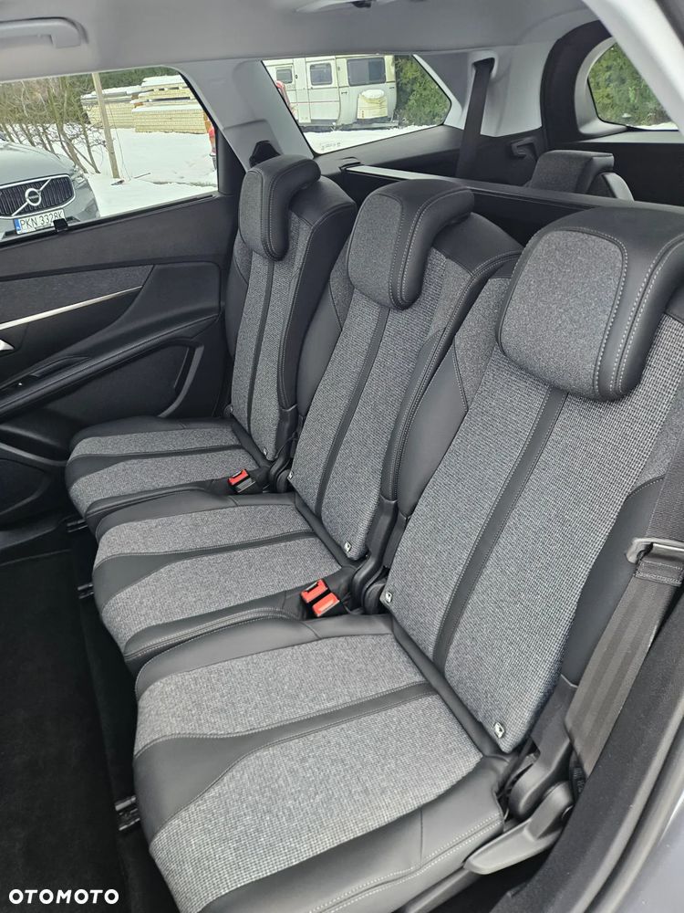 Peugeot 5008 BlueHDi 130 EAT8 Allure - 12
