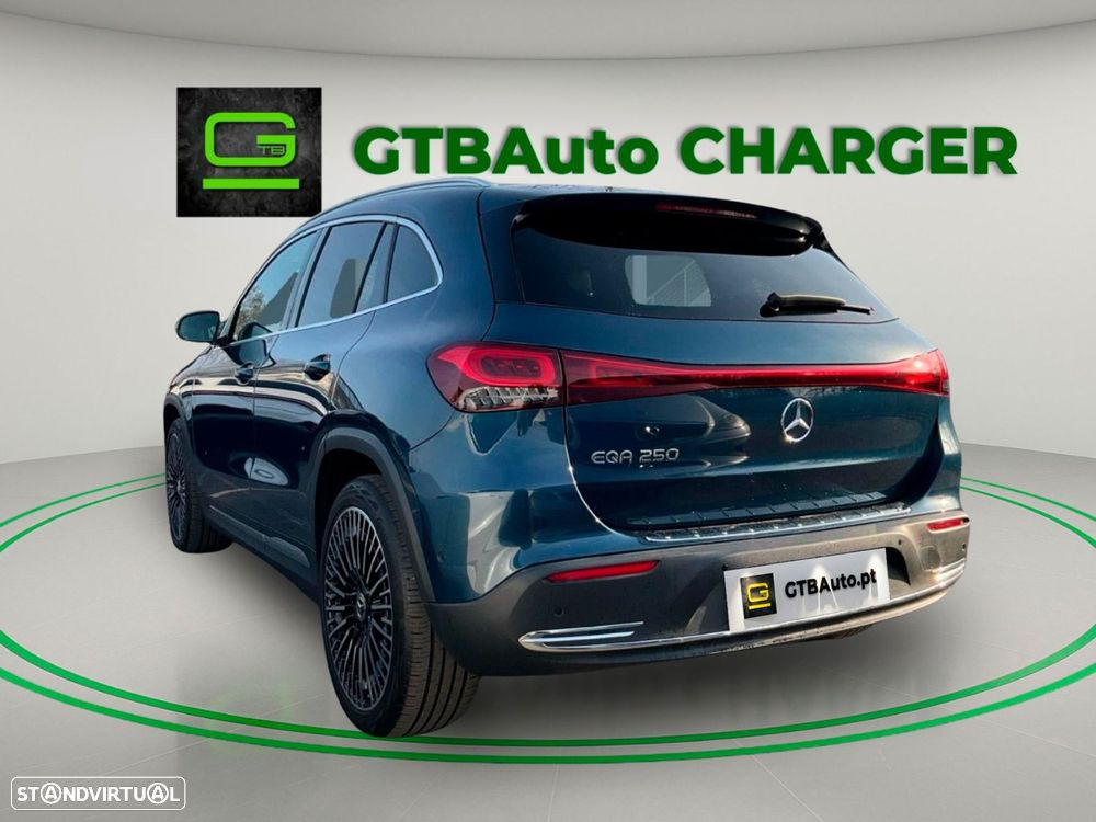 Mercedes-Benz EQA - 11