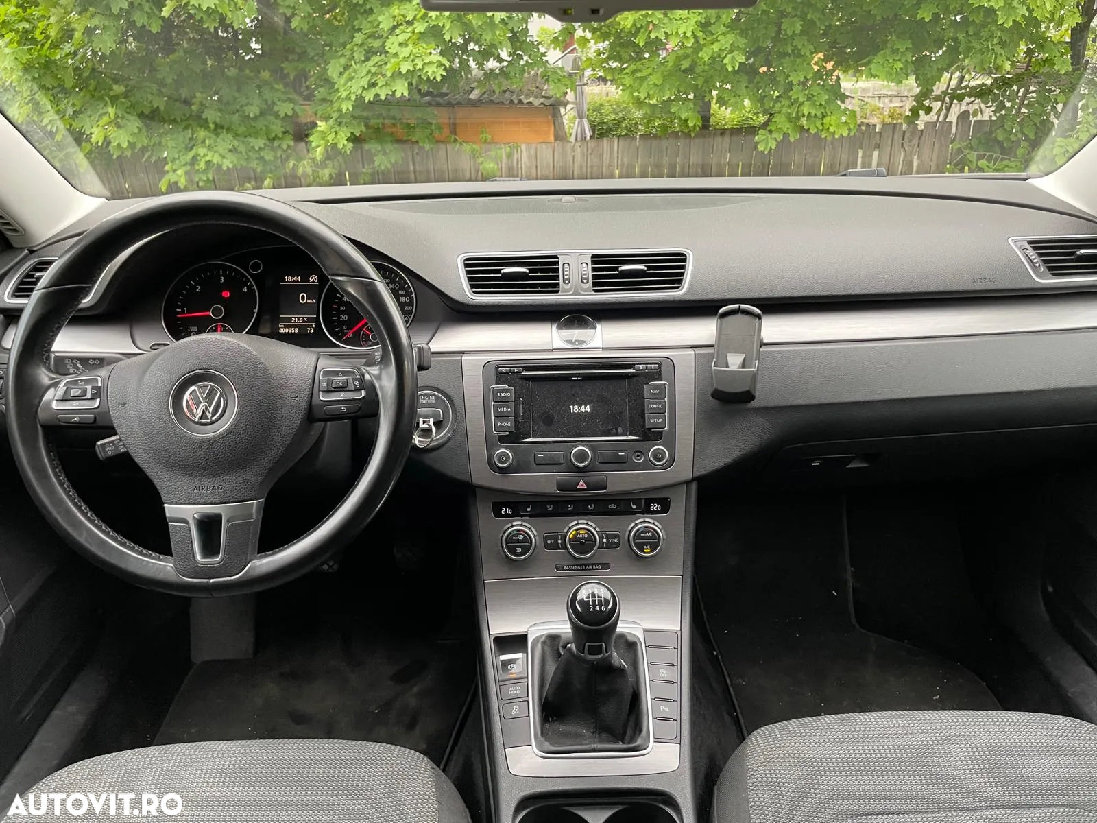 Volkswagen Passat Variant 2.0 Blue TDI SCR Comfortline - 13