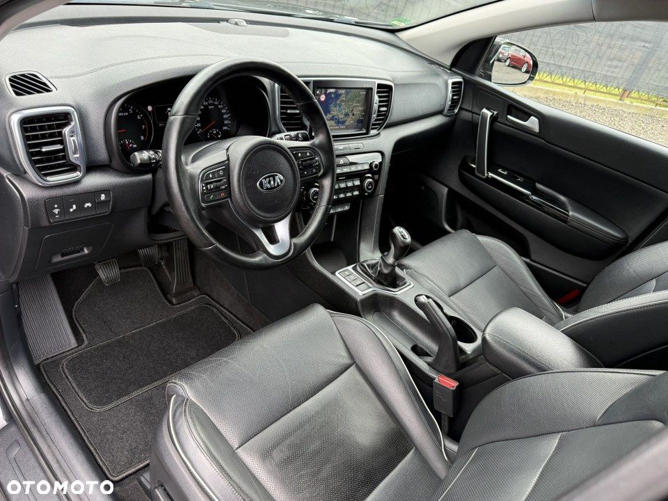 Kia Sportage 1.6 GDI 2WD Black Edition - 16