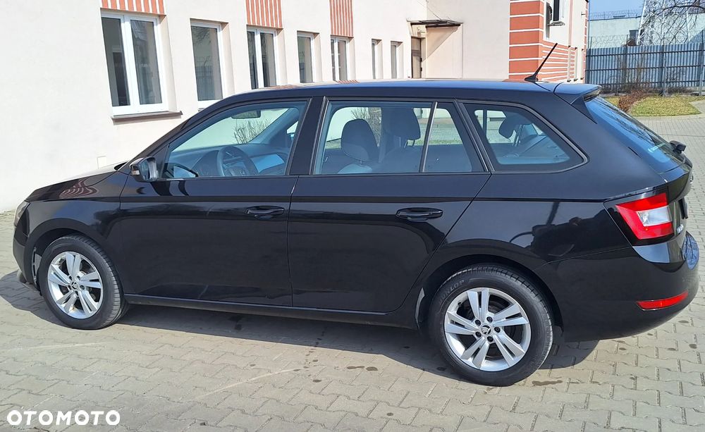 Skoda Fabia 1.0 TSI Ambition - 25