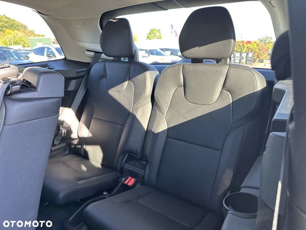 Volvo XC 90 - 18