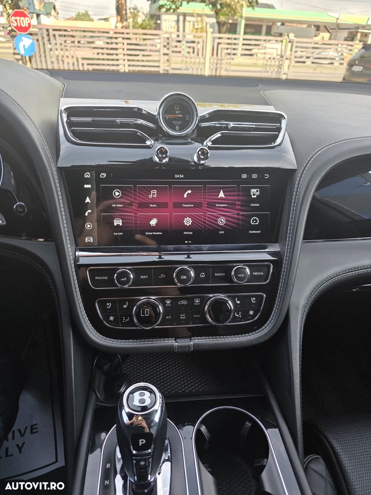 Bentley Bentayga - 22