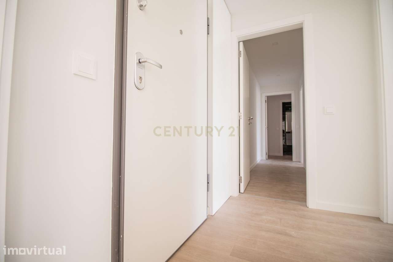 Apartamento T3 no 3º andar com varandas e Churrasqueira - Grande imagem: 5/29