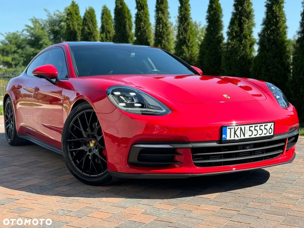 Porsche Panamera 4 - 12