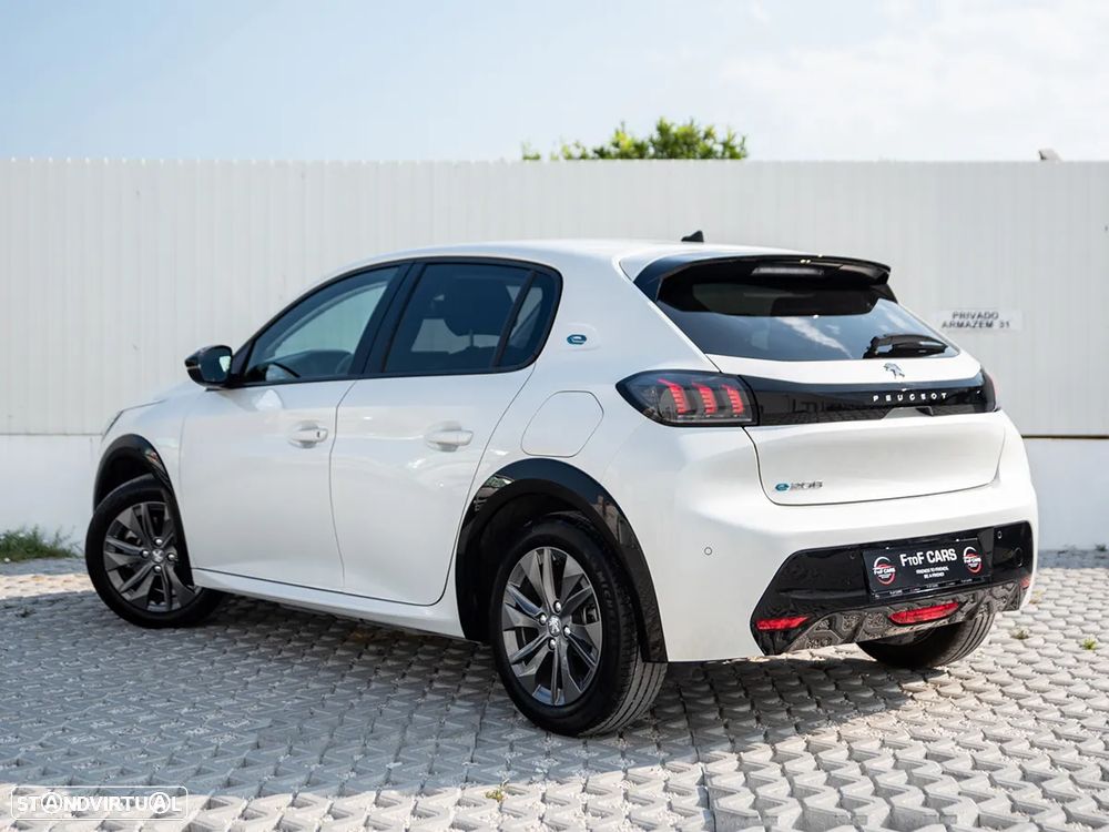 Peugeot e-208 50 kWh Active Pack - 7