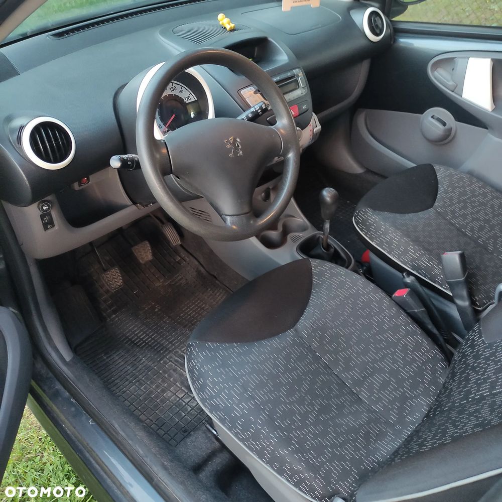 Peugeot 107 1.0 Urban Move - 4