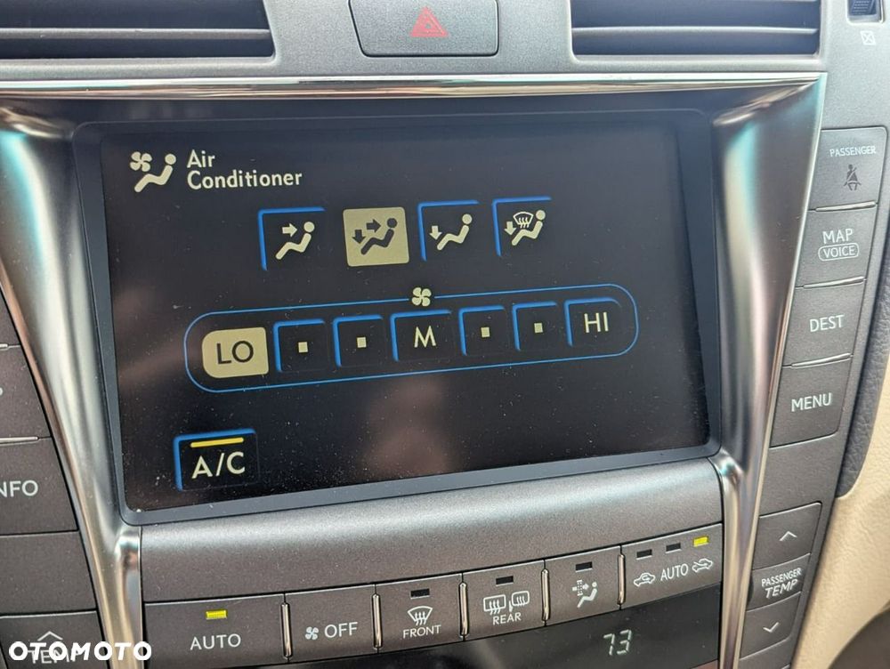 Lexus LS 460 AWD - 20