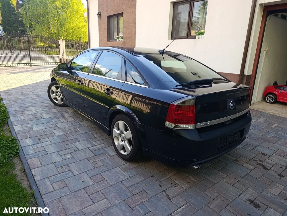Opel Vectra 1.9 CDTI Business Executive - 4