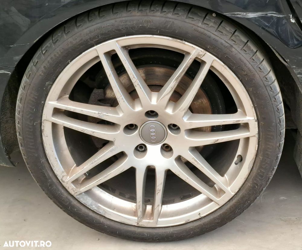 Dezmembrez Audi A6 C6 culori LY9B , LZ9Y , LY7Q , LZ7R , LZ5B - 40