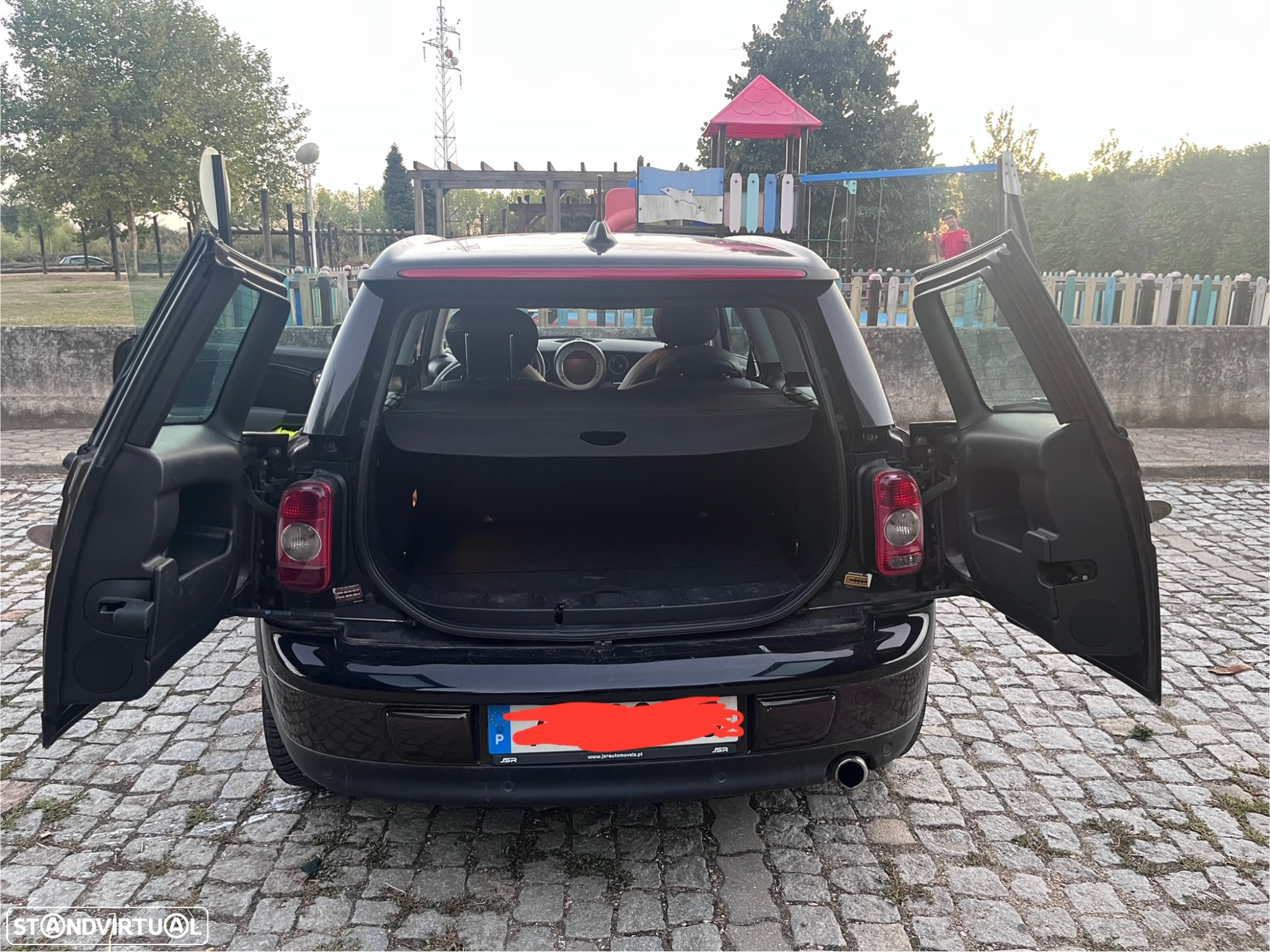 MINI Clubman Cooper D - 7