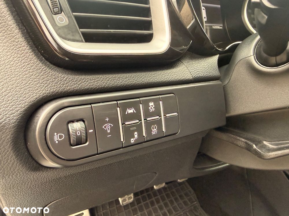 Kia Ceed 1.5 T-GDI Business Line - 24
