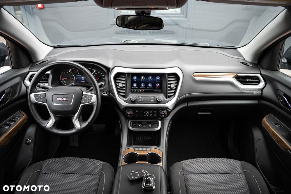 GMC Acadia 3.6 SLT - 35