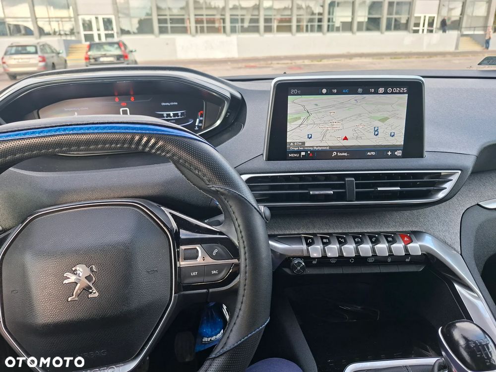 Peugeot 3008 1.2 PureTech GPF Allure S&S - 14