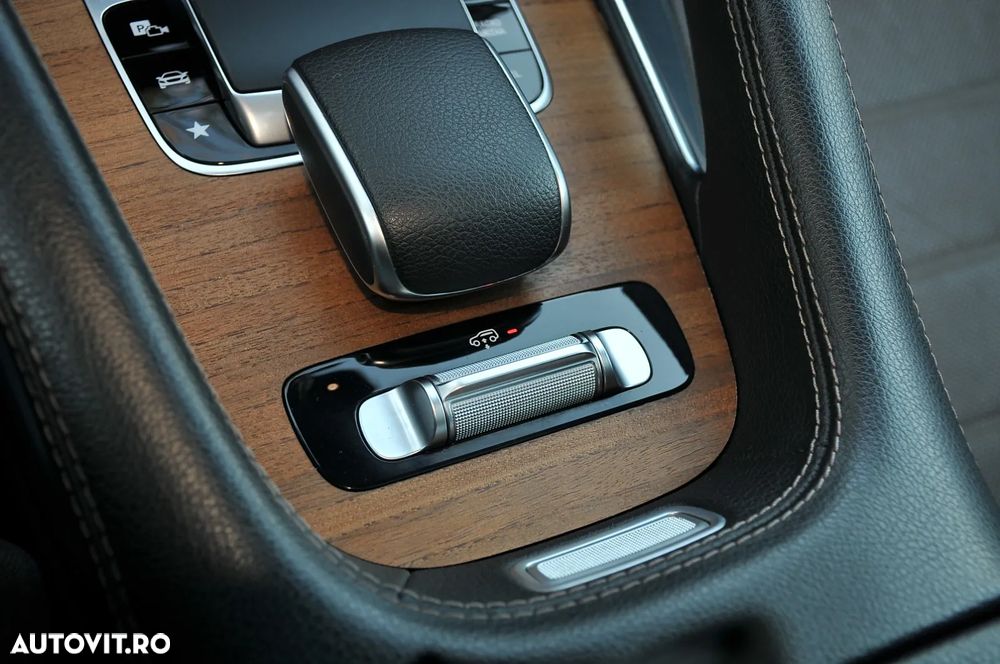 Mercedes-Benz GLE 400 d 4MATIC - 32