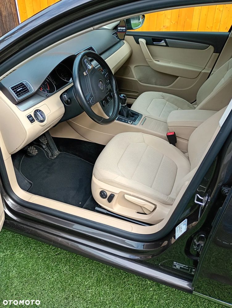 Volkswagen Passat 2.0 TDI Comfortline - 2