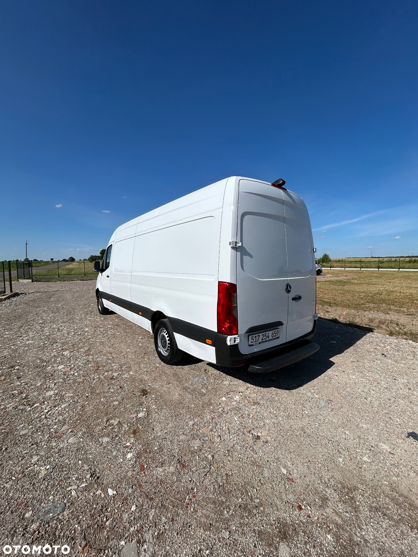 Mercedes-Benz Sprinter - 8
