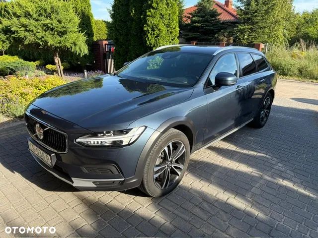 Volvo V90 Cross Country D5 AWD Pro - 1