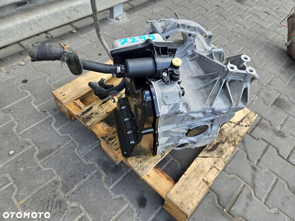 SKRZYNIA BIEGÓW 1.8CDI MERCEDES 724020 A2463700902 - 2