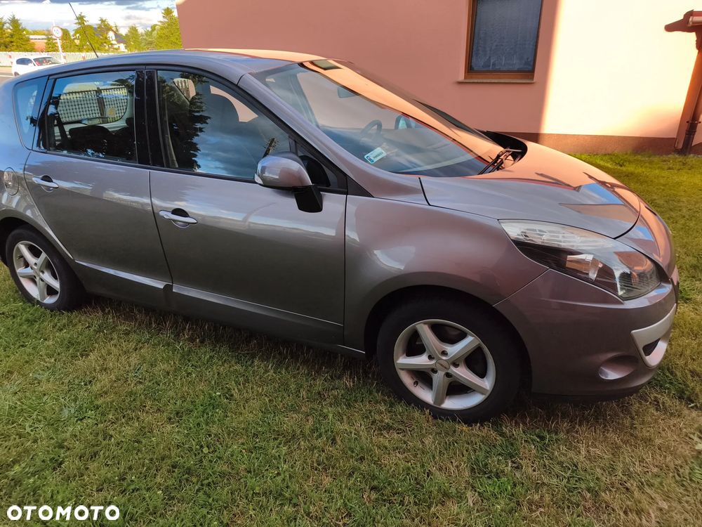 Renault Scenic - 2