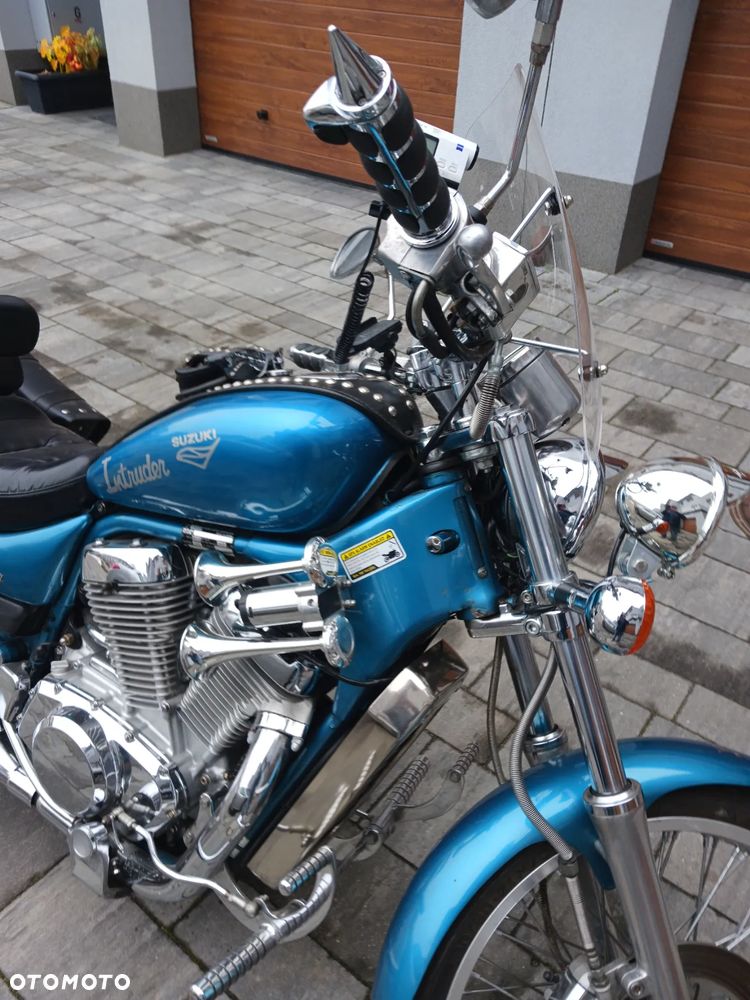 Suzuki Intruder - 6