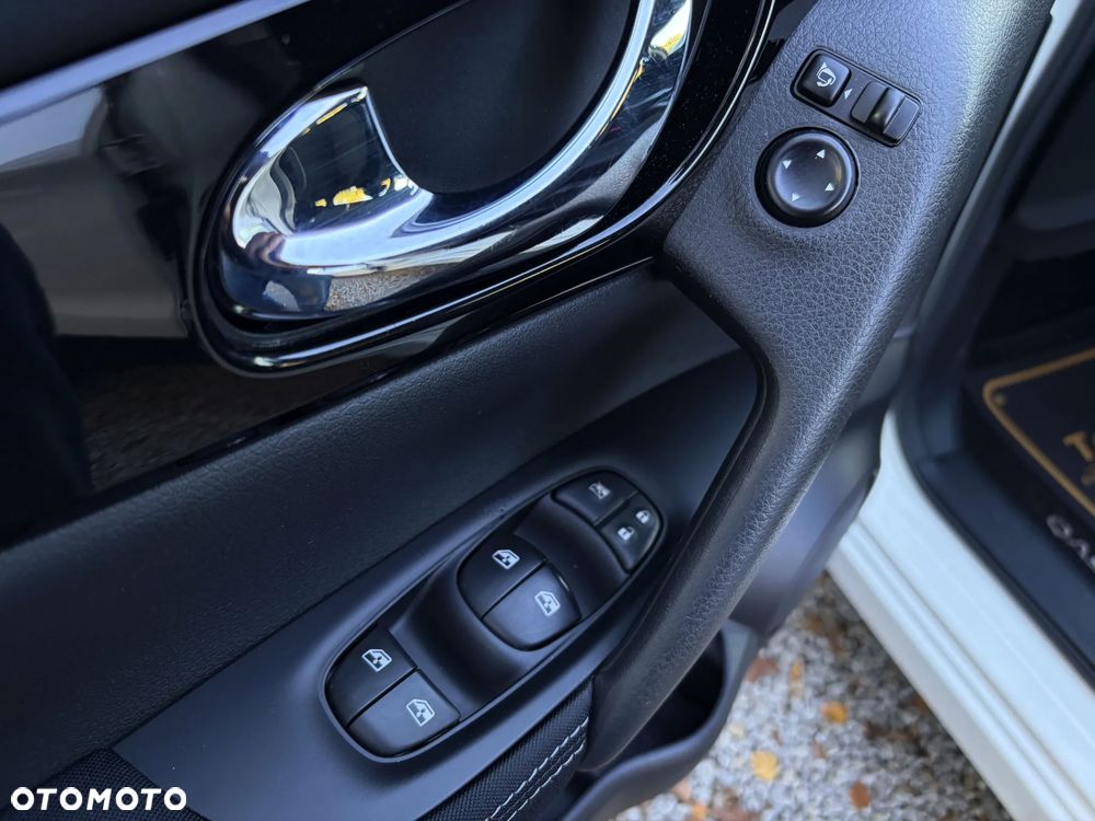 Nissan Qashqai - 29