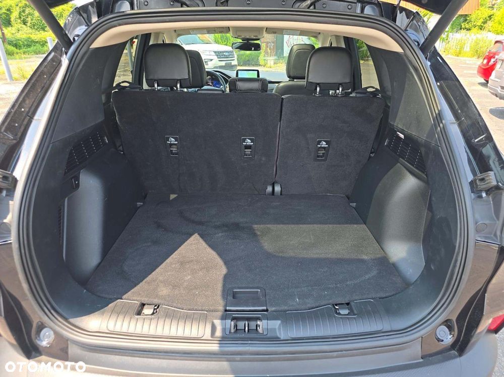 Ford Escape 2.0 EcoBoost AWD Titanium - 14